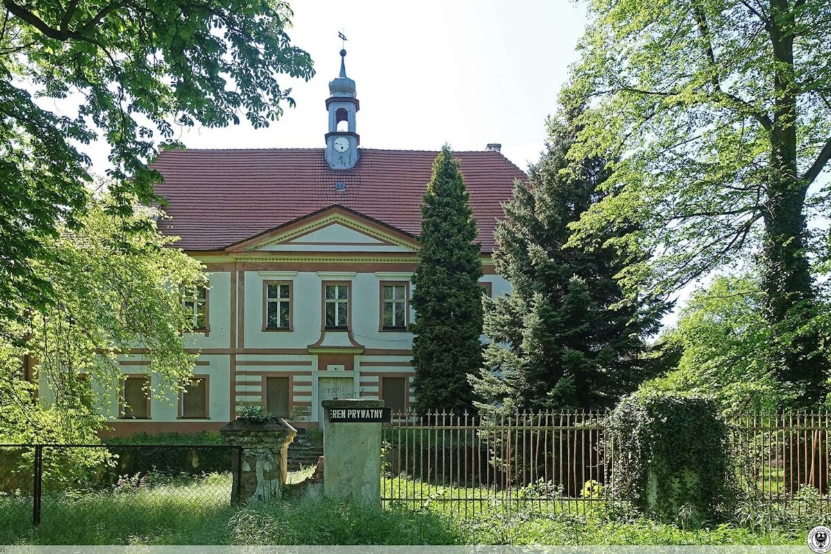 zdjęcie majątek von Richthofenów Snowidzy